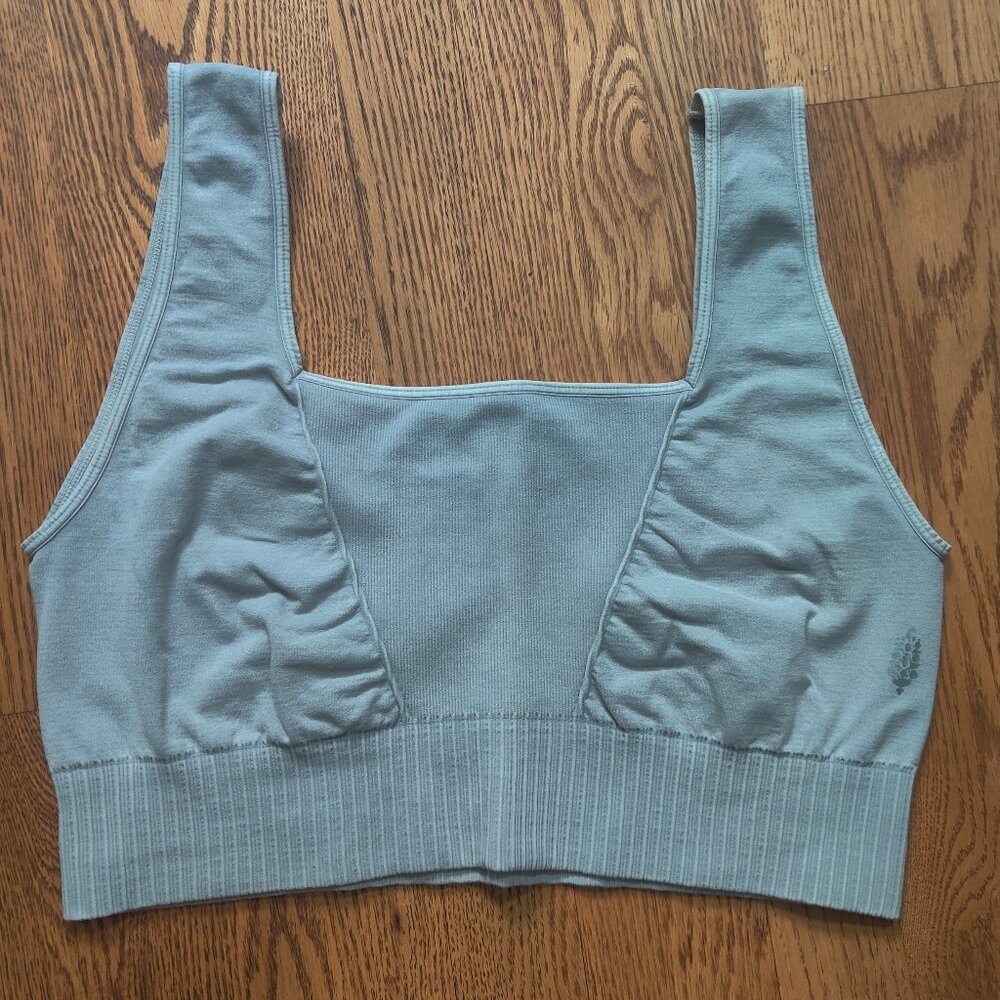 XL 🦄 Light Grey Free People Good Karma Square Neck Bra